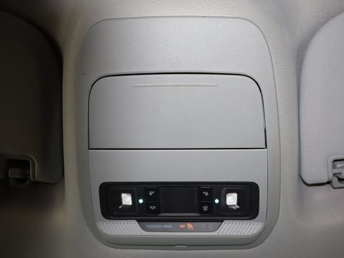Used 2021 Ford F150 XLT w/ Equipment Group 301A Mid AWD/4WD image 30