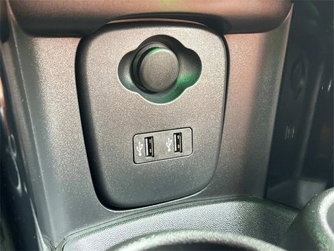 Used 2019 MINI Cooper S image 19