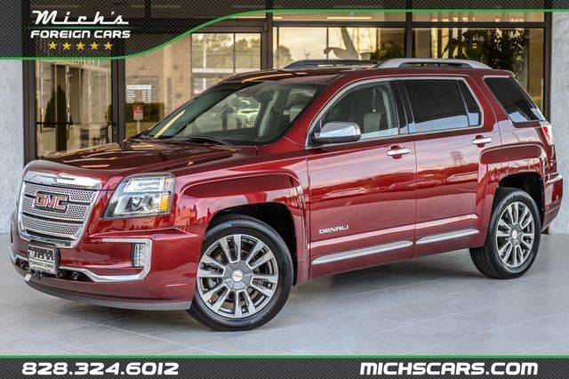 Used 2017 GMC Terrain Denali FWD image 1