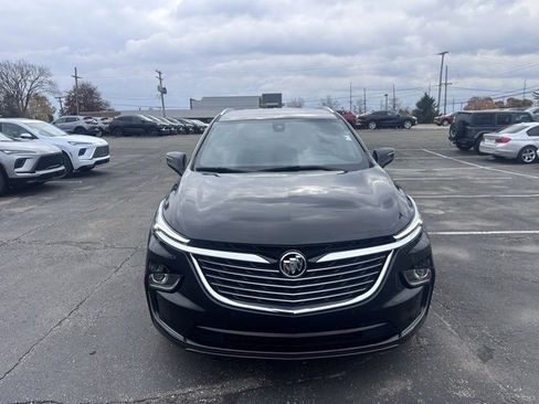 Certified 2024 Buick Enclave Essence image 8