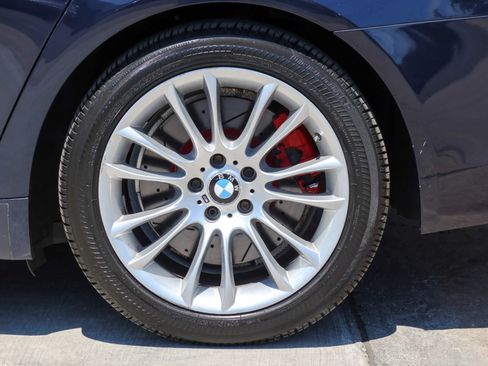 Used 2012 BMW 750i xDrive AWD/4WD image 25