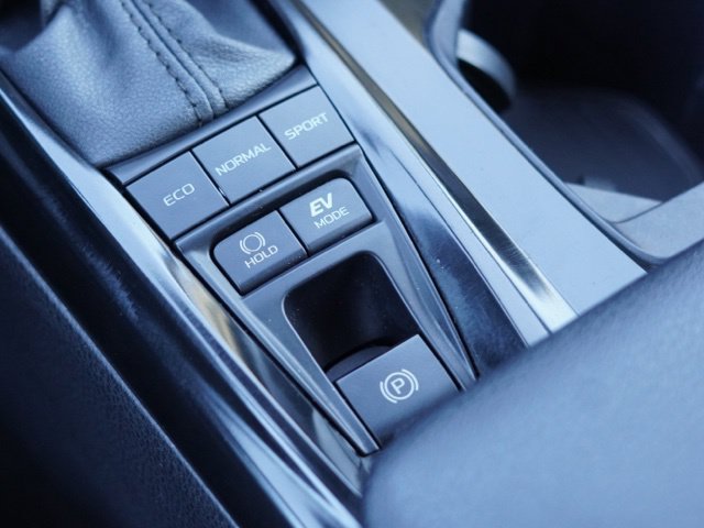 Certified 2025 Toyota Camry SE w/ Convenience Package AWD/4WD image 33