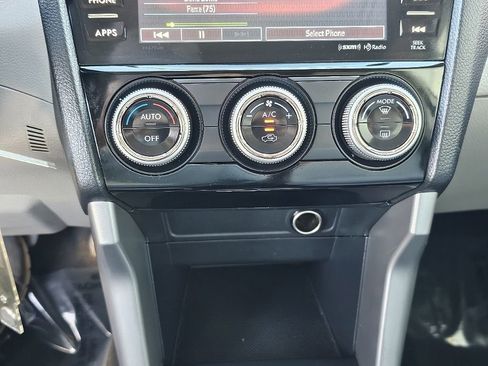 Used 2018 Subaru Forester 2.5i Premium image 29