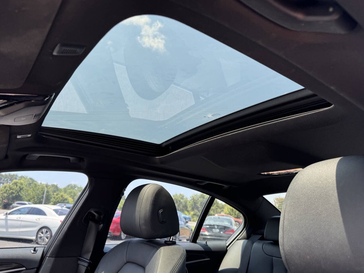 Used 2020 BMW 530i RWD image 18