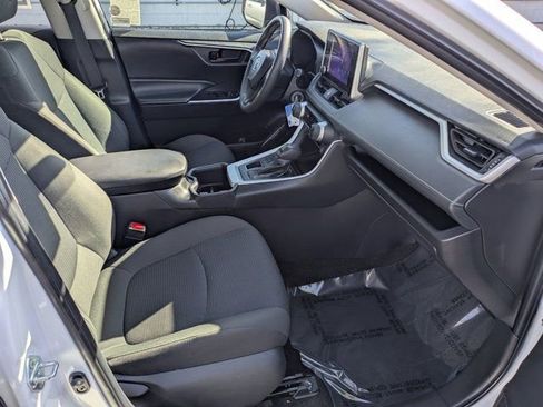 Used 2024 Toyota RAV4 LE image 5