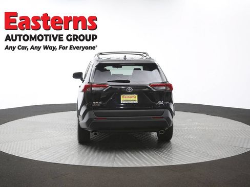 Used 2020 Toyota RAV4 XLE Premium AWD/4WD image 41