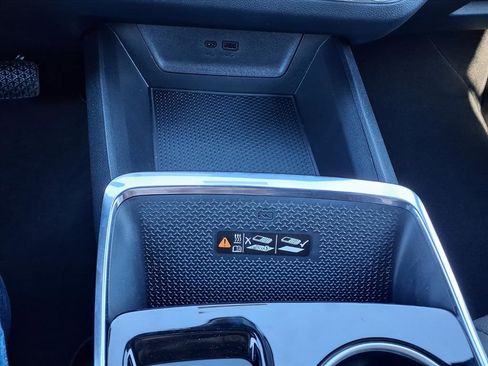 New 2026 Chevrolet Equinox LT w/ Convenience Package II image 16