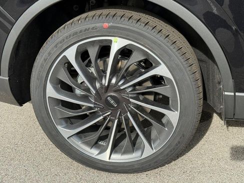 New 2026 Lincoln Aviator Reserve image 4