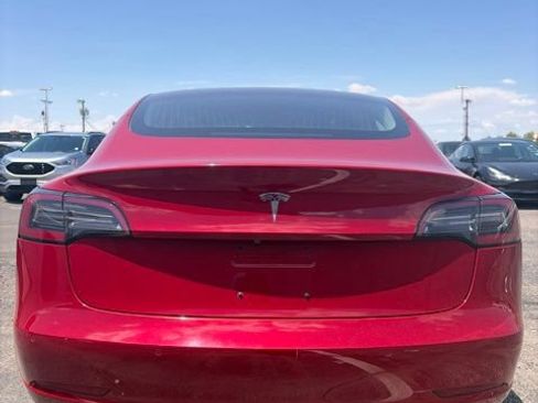 Used 2018 Tesla Model 3 Long Range RWD image 3