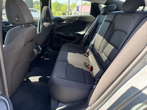 Used 2024 Chevrolet Malibu LT FWD image 31