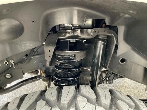 Used 2024 RAM 2500 Limited AWD/4WD image 26