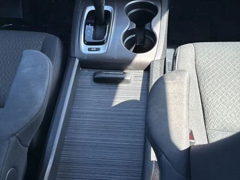 Used 2018 Honda Ridgeline Sport image 14