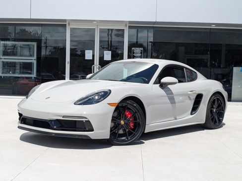 New 2025 Porsche 718 Cayman S image 1