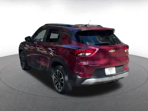 Used 2025 Chevrolet TrailBlazer LT image 11