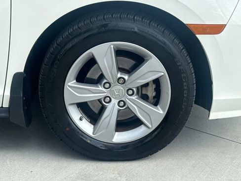 Used 2018 Honda Odyssey EX-L image 11