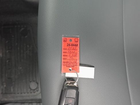 New 2025 Ford F450 XL w/ XL Chrome Package image 29