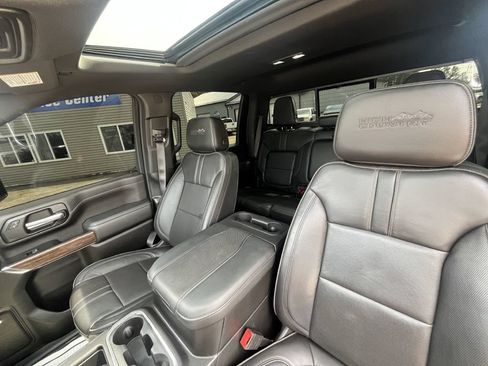 Used 2023 Chevrolet Silverado 2500 High Country AWD/4WD image 26