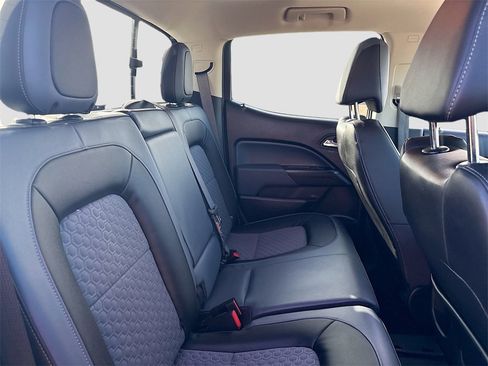 Used 2021 Chevrolet Colorado Z71 w/ Safety Package image 26