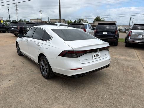 Used 2025 Honda Accord EX-L image 3