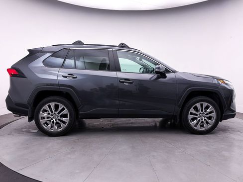 Used 2023 Toyota RAV4 XLE Premium image 43