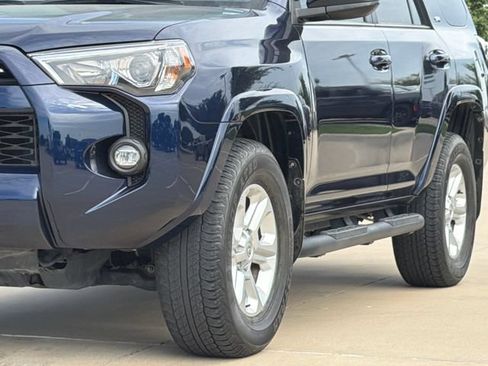 Used 2023 Toyota 4Runner SR5 AWD/4WD image 3