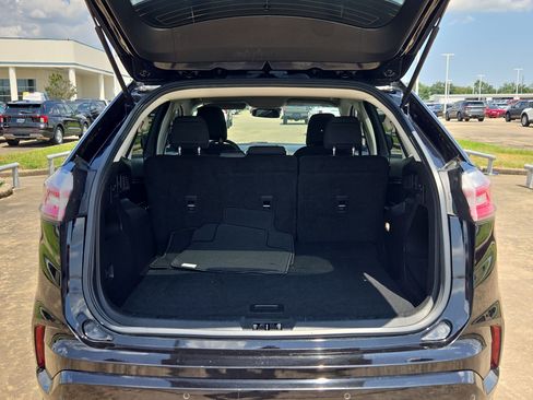 Used 2024 Ford Edge SE w/ Black Appearance Package AWD/4WD image 28