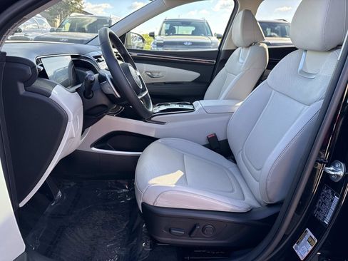 Used 2024 Hyundai Tucson Limited image 23