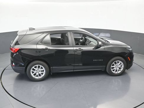 Used 2023 Chevrolet Equinox LS FWD image 48