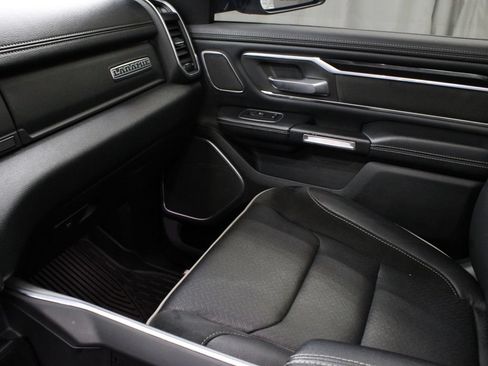 Used 2020 RAM 1500 Laramie AWD/4WD image 30