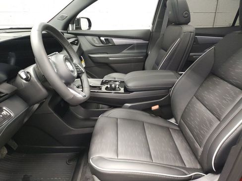 New 2026 Buick Enclave Sport Touring w/ Power Package image 24