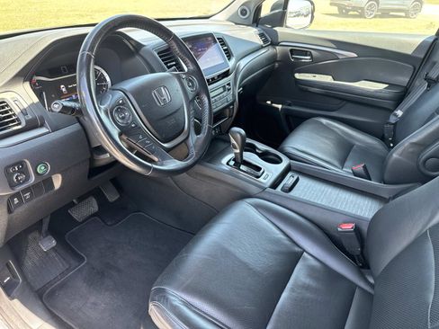 Used 2017 Honda Ridgeline RTL-T image 27