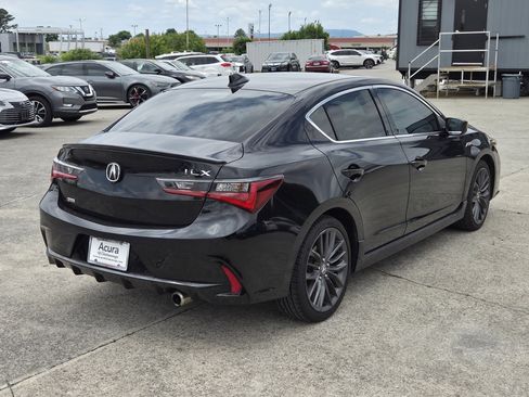 Used 2019 Acura ILX FWD image 4