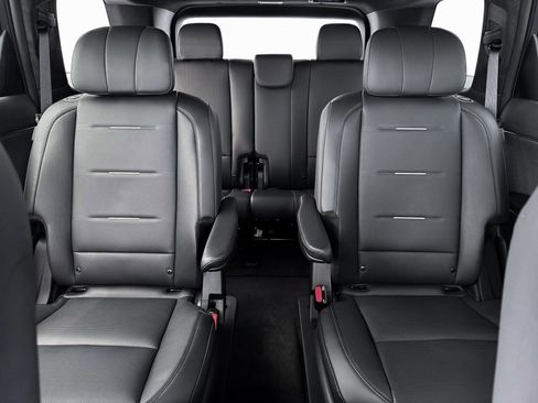 New 2026 Hyundai Palisade Calligraphy FWD image 35