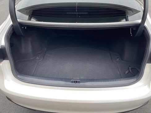 Used 2018 Lexus IS 300 AWD image 20