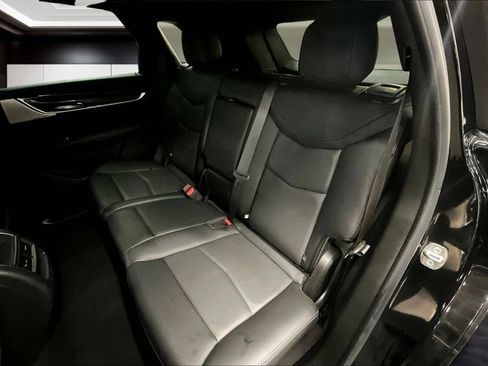 Certified 2024 Cadillac XT5 Sportv w/ LPO, Floor Liner Package AWD/4WD image 22