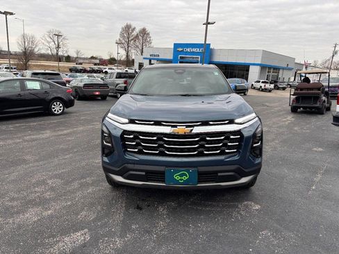 Used 2026 Chevrolet Equinox LT w/ Convenience Package II image 8