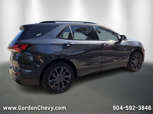 Certified 2022 Chevrolet Equinox RS w/ Infotainment Package image 6