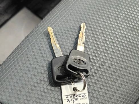 Used 2014 Ford F450 XL w/ Snow Plow Prep Package image 60