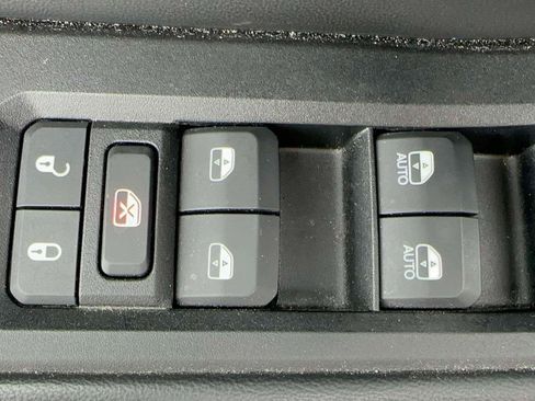 Used 2023 Jeep Grand Cherokee 4WD 4xe image 14