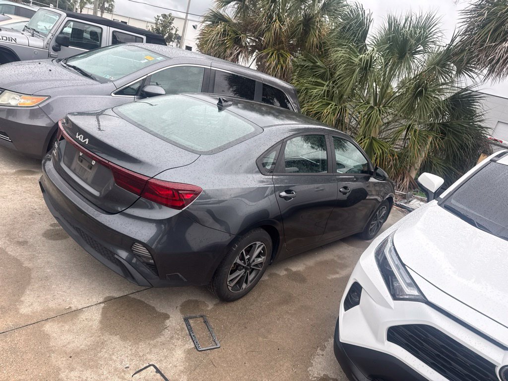 Certified 2023 Kia Forte LXS FWD image 1