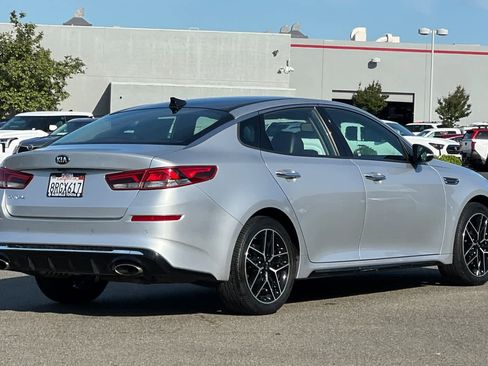 Used 2020 Kia Optima SE FWD image 2