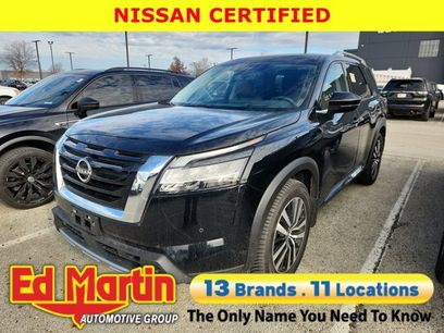 Certified 2024 Nissan Pathfinder Platinum