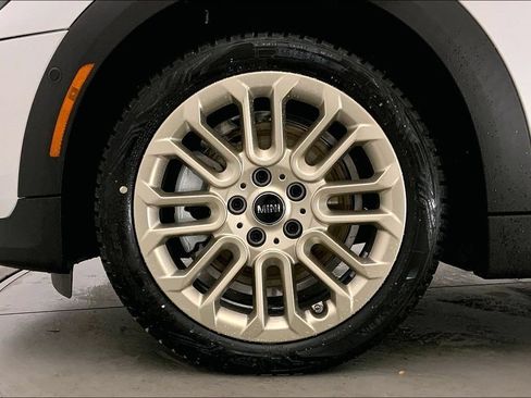 Used 2026 MINI Cooper S FWD image 9