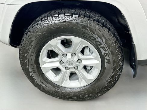 Used 2023 Toyota 4Runner SR5 image 30