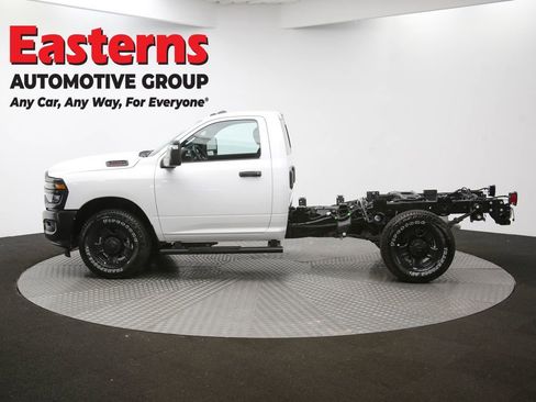 Used 2025 RAM 3500 Tradesman RWD image 58