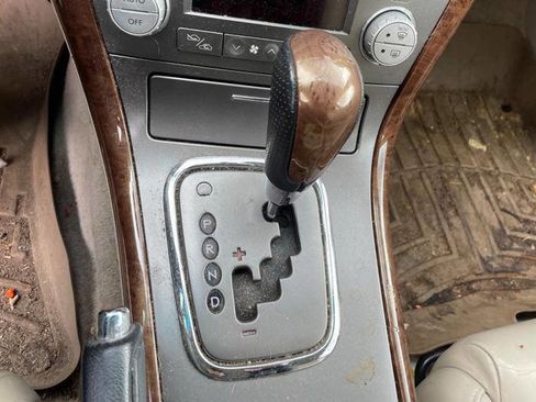 Used 2007 Subaru Outback 2.5i Limited AWD/4WD image 38