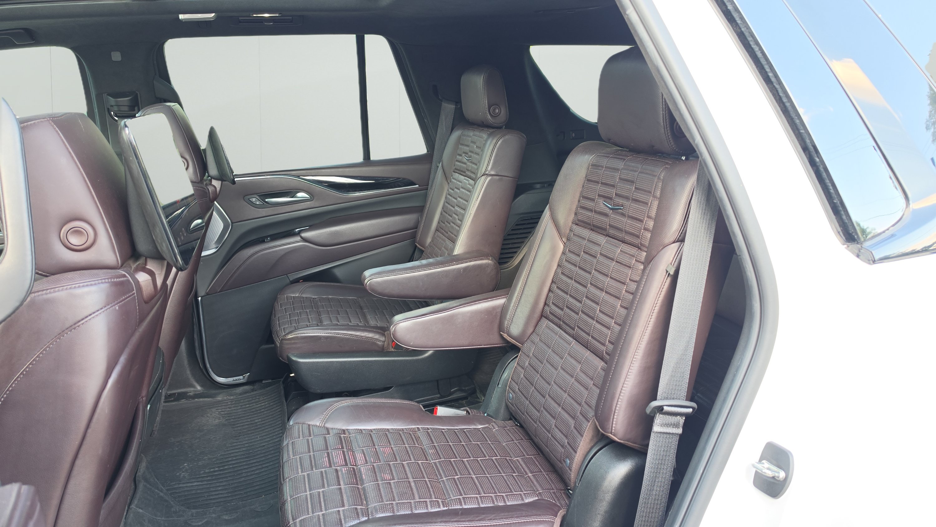 Used 2024 Cadillac Escalade Sport Platinum RWD image 20