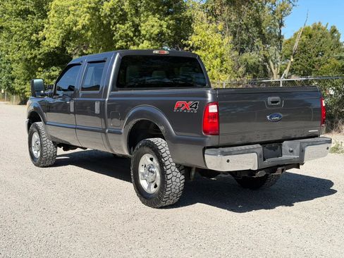 Used 2016 Ford F250 XLT w/ XLT Value Package AWD/4WD image 7