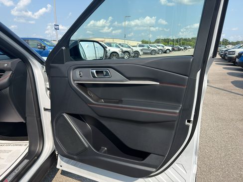 New 2026 Ford Explorer ST-Line AWD/4WD image 19
