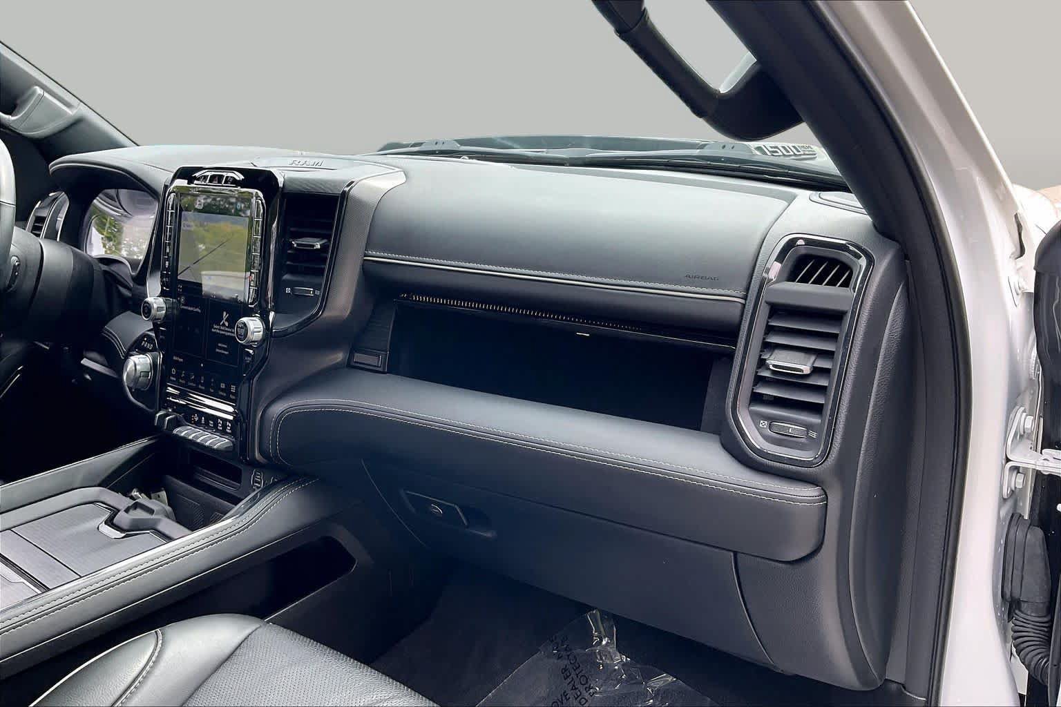 Used 2023 RAM 1500 Limited AWD/4WD image 18